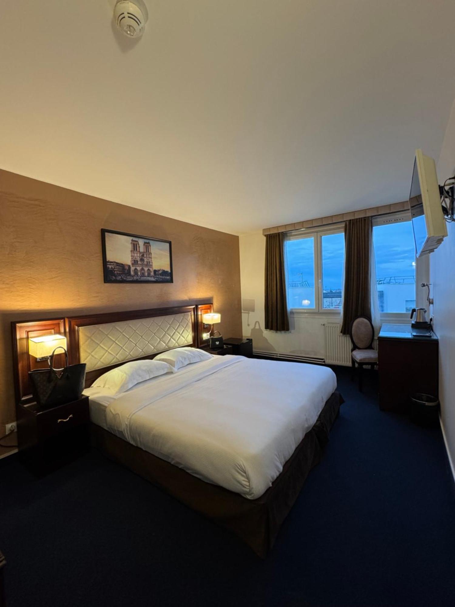 Hotel Grand Paris Villejuif Ngoại thất bức ảnh